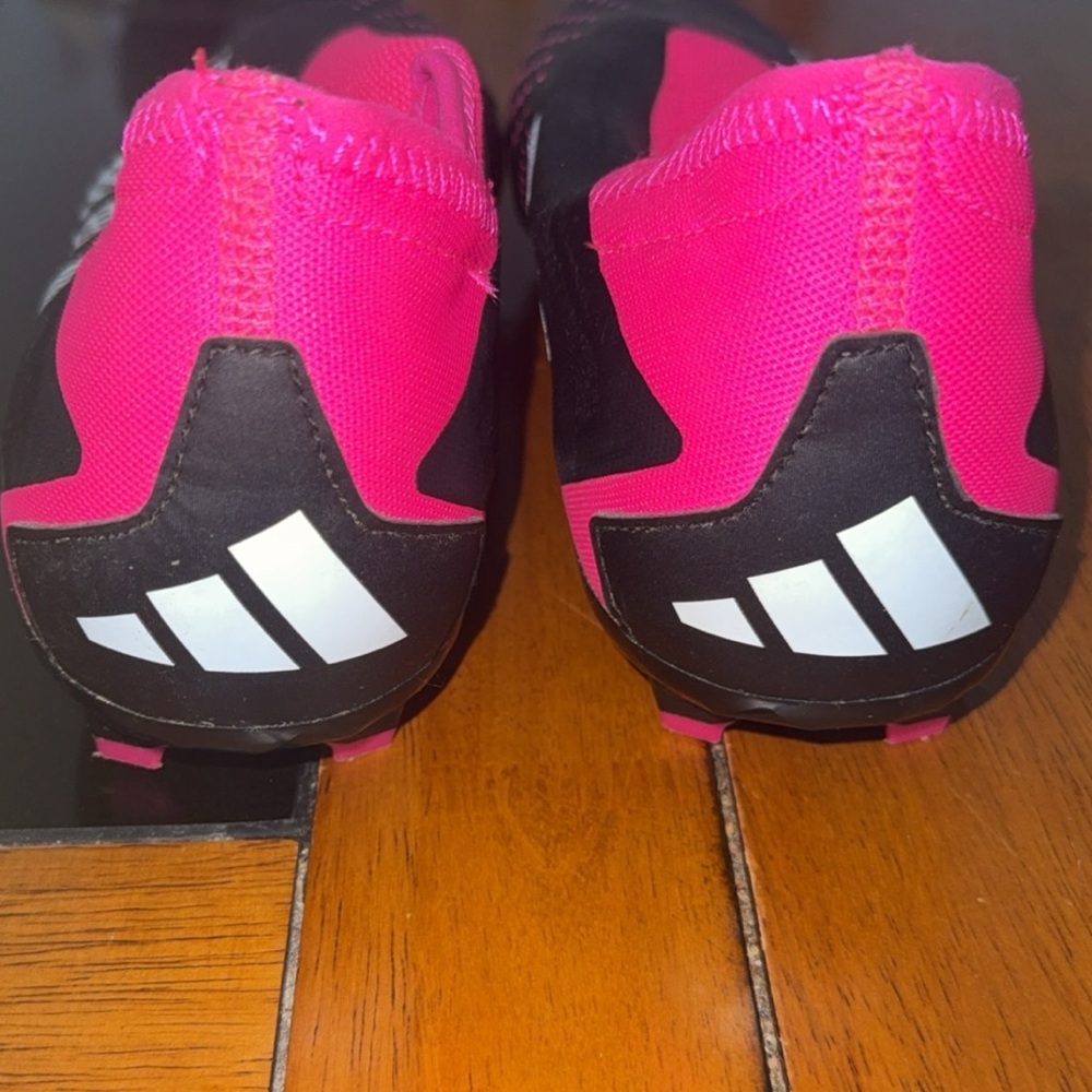 Adidas Predator Women's Black and Pink Soccer Cleats - Picture 4 of 4